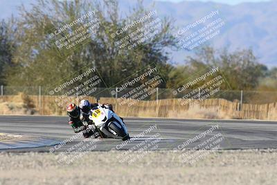 media/Jan-11-2025-CVMA (Sat) [[ddeb3f563a]]/Race 10-Amateur Supersport Middleweight/